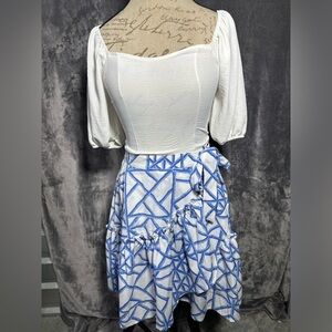 Vineyard Vines skirt size 8